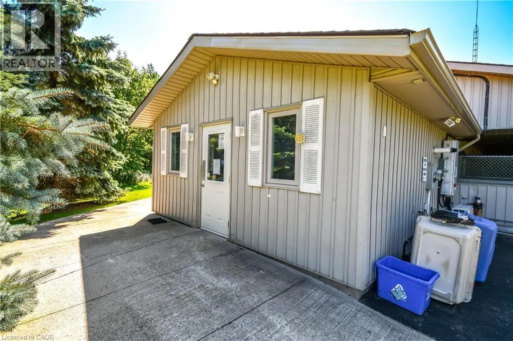 3040 TOWNLINE Road