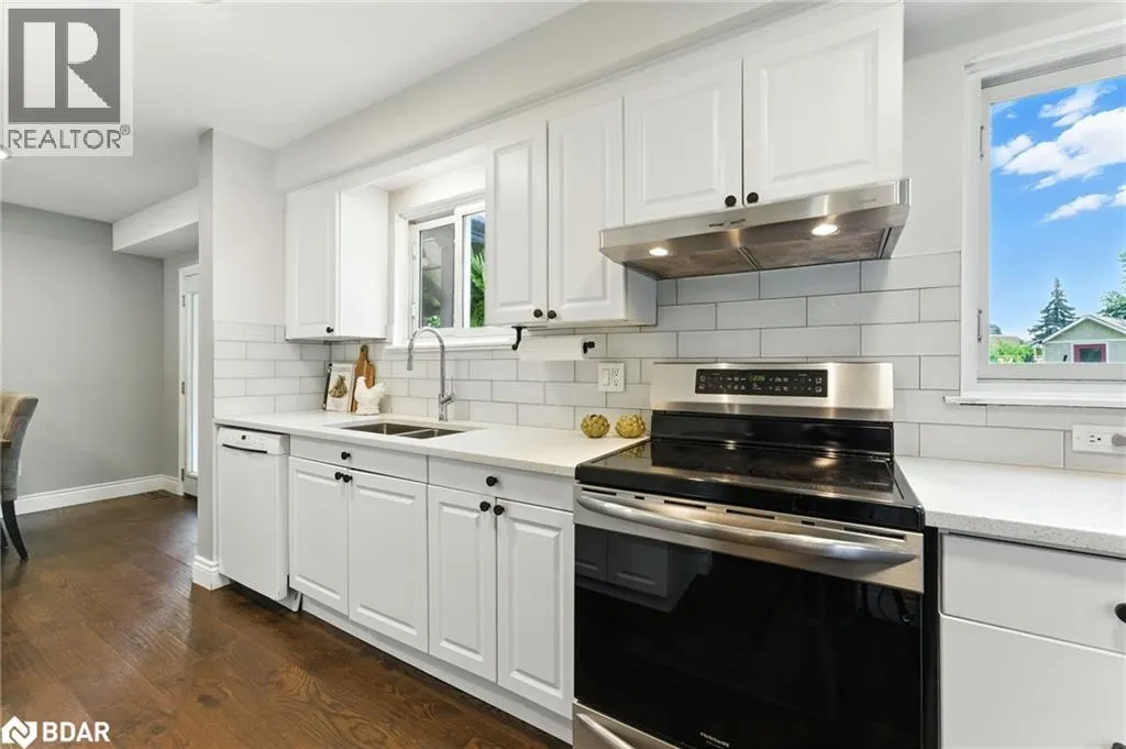 778 BYNG Court