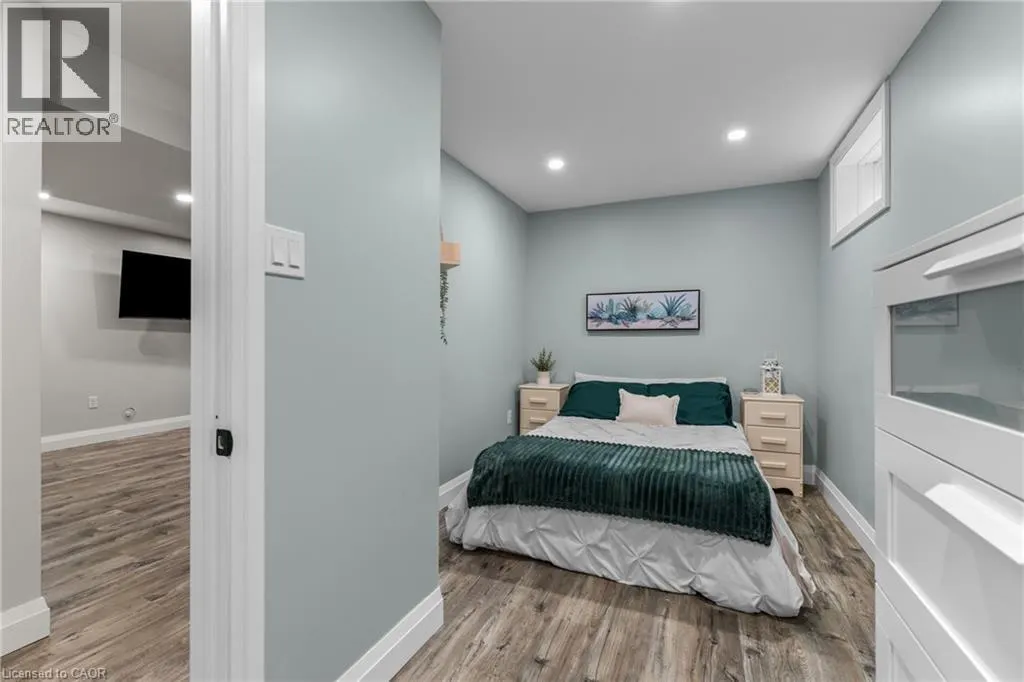 153 PORCHLIGHT Drive