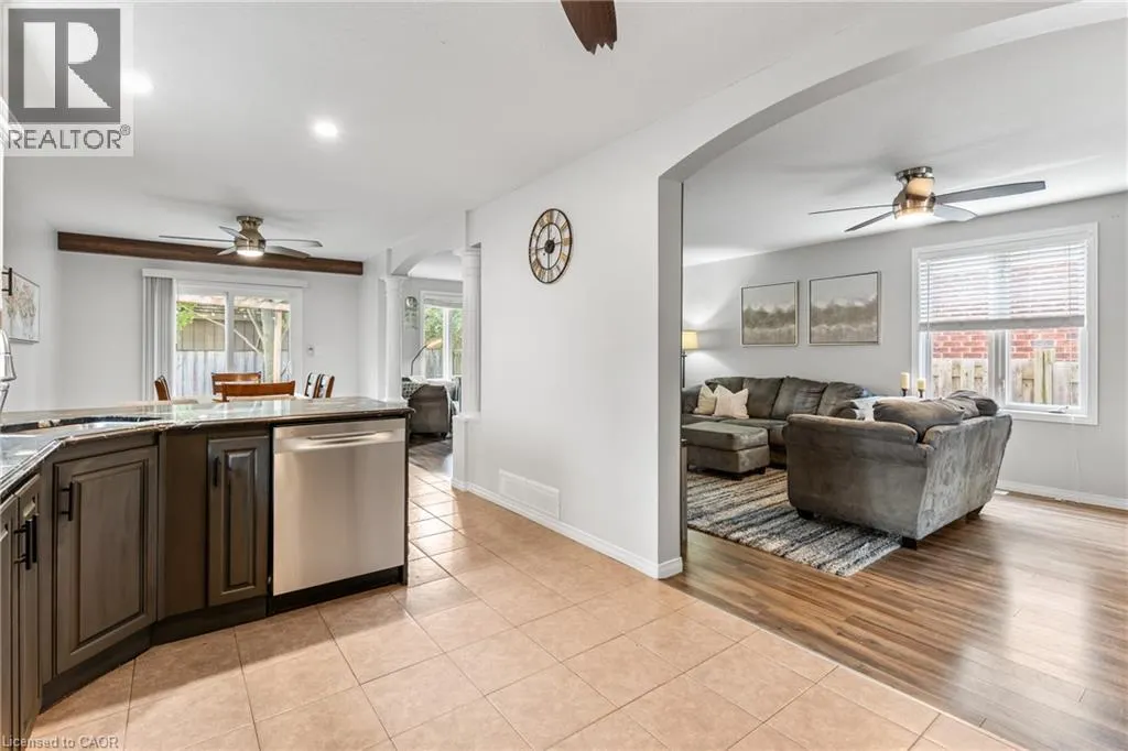 153 PORCHLIGHT Drive