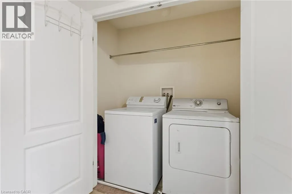 232 STONEHENGE Drive Unit# 37, #37