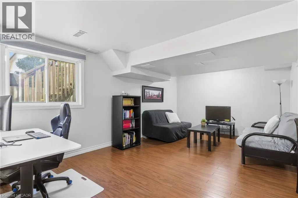 232 STONEHENGE Drive Unit# 37, #37
