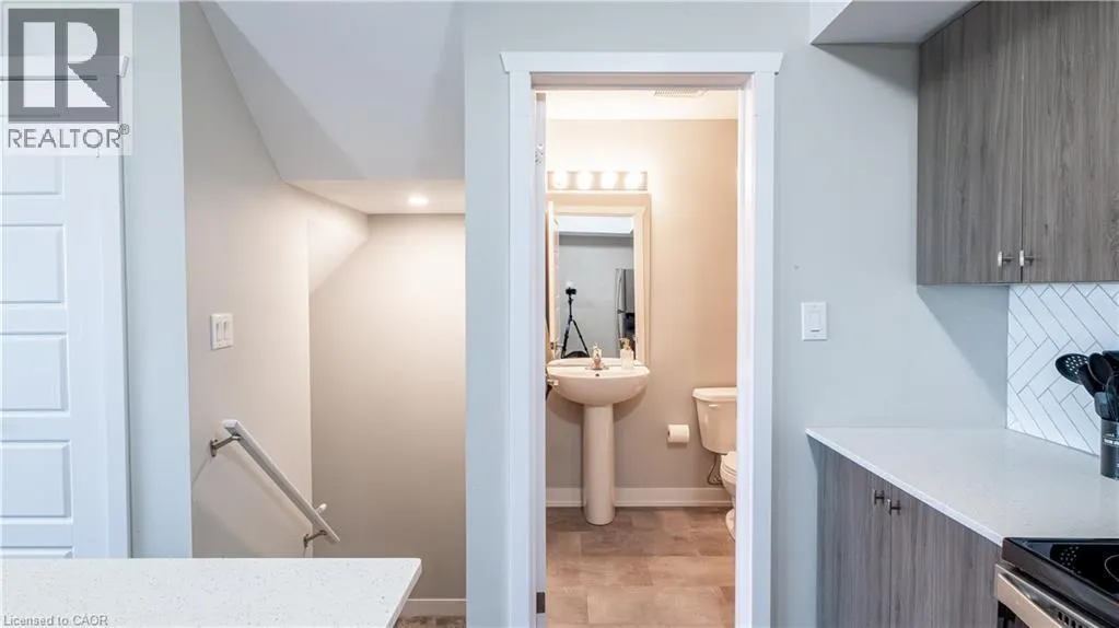 1331 COUNTRYSTONE Drive Unit# B4, #B4