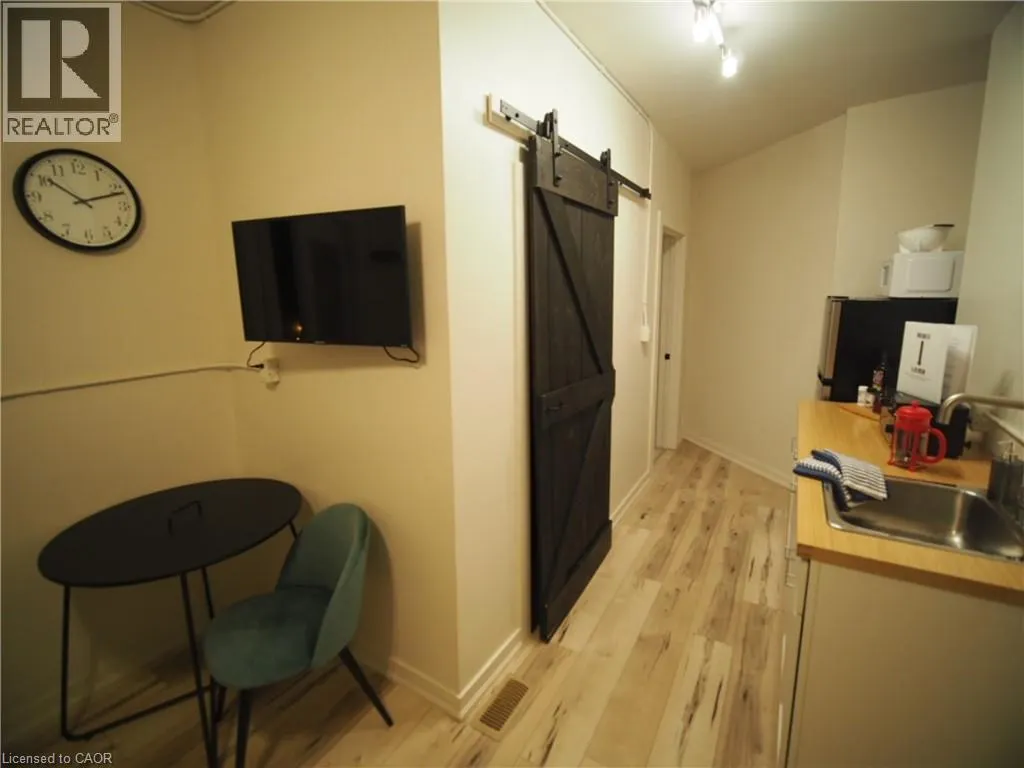 210 WILSON Street Unit# D, #D