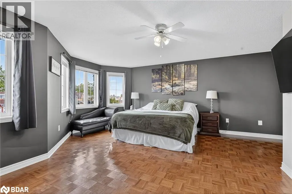 122 NORTHVIEW Crescent