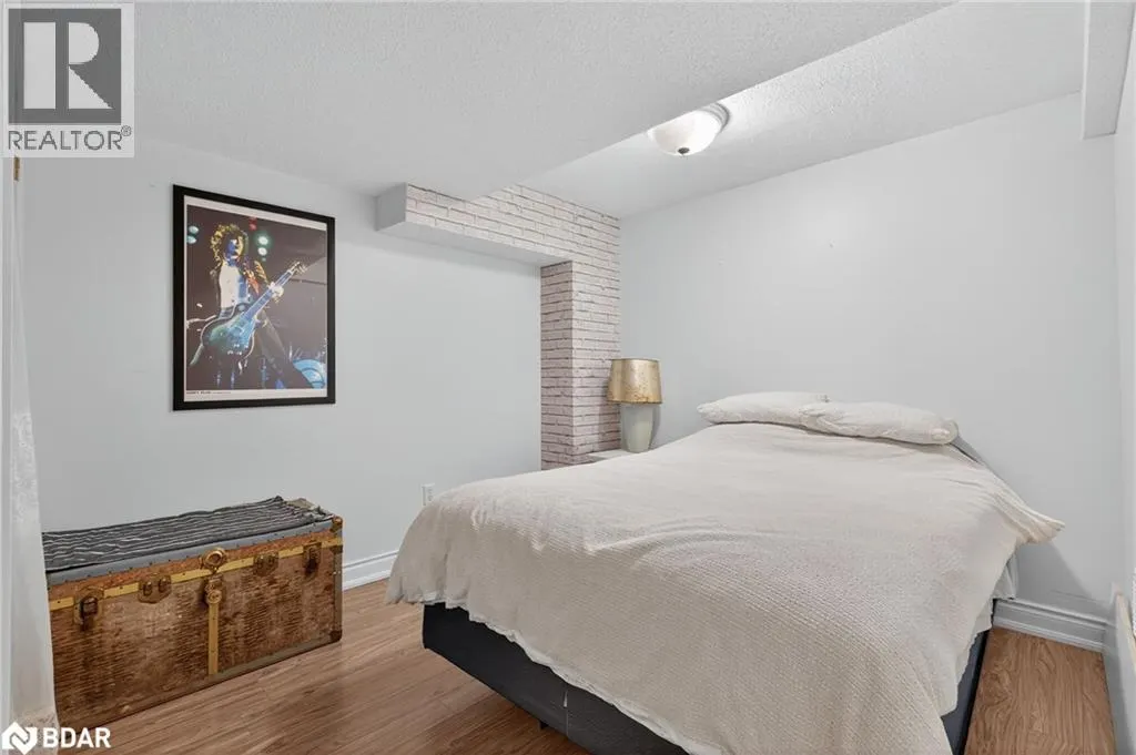 122 NORTHVIEW Crescent