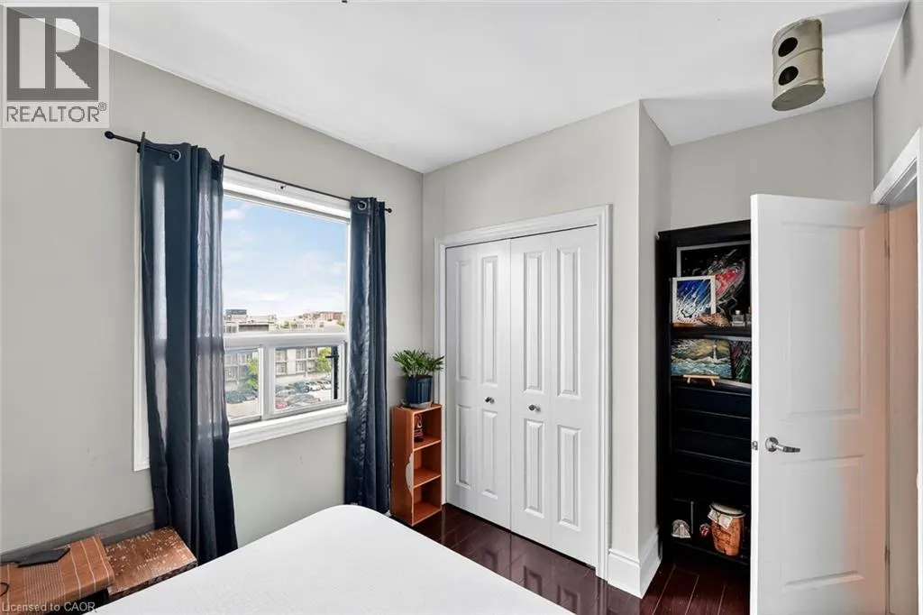 80 KING WILLIAM Street Unit# 404, #404