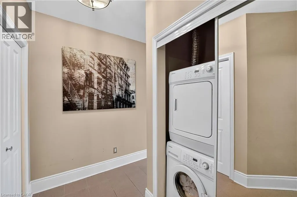 80 KING WILLIAM Street Unit# 404, #404