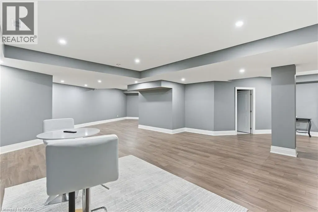 5 KRAMER Court