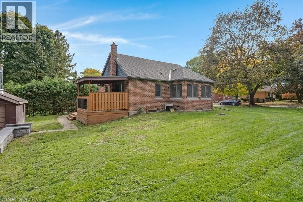 43 DUDHOPE Avenue