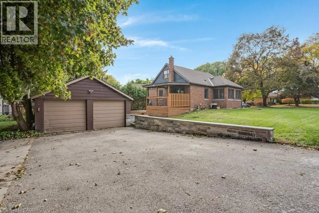 43 DUDHOPE Avenue