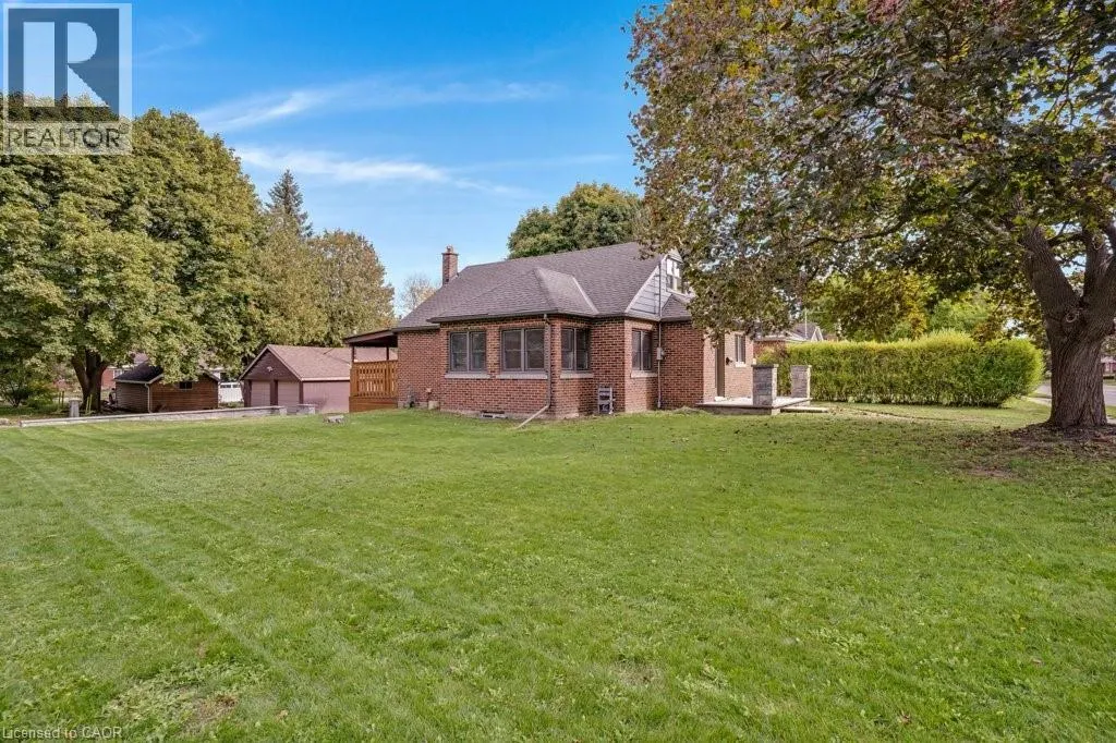 43 DUDHOPE Avenue