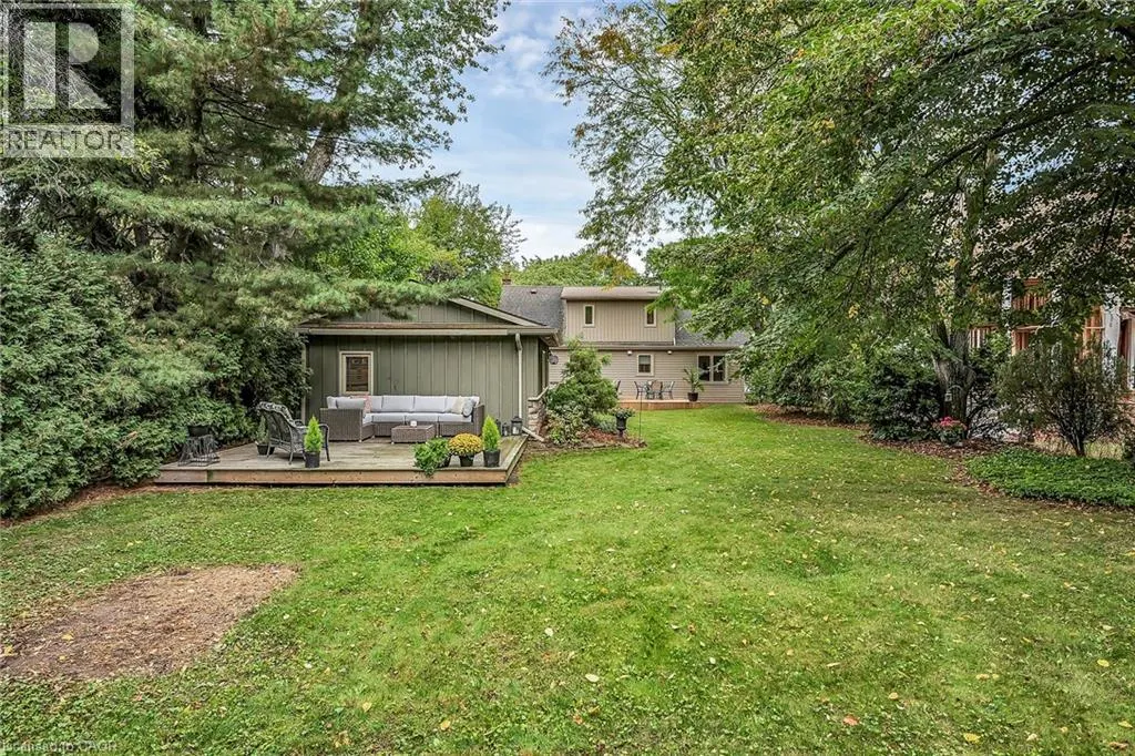 233 TOWNSEND Avenue