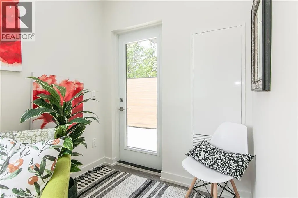251 NORTHFIELD Drive E Unit# 102, #102