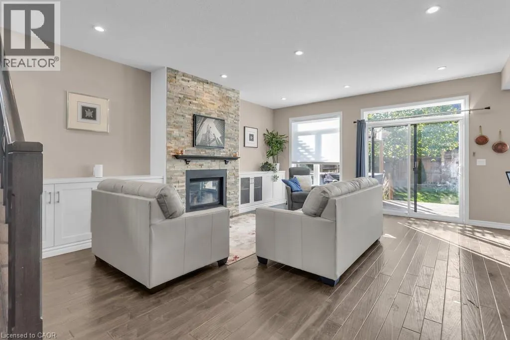 424 ALAN Crescent