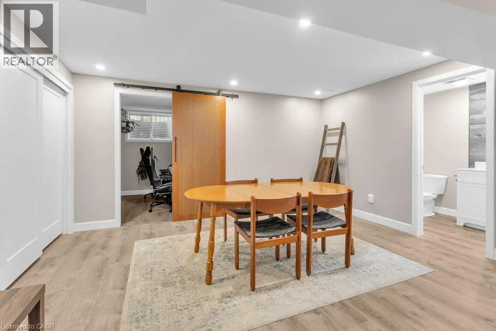 424 ALAN Crescent