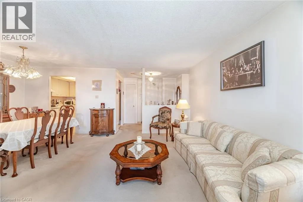 115 HILLCREST Avenue Unit# 615, #615
