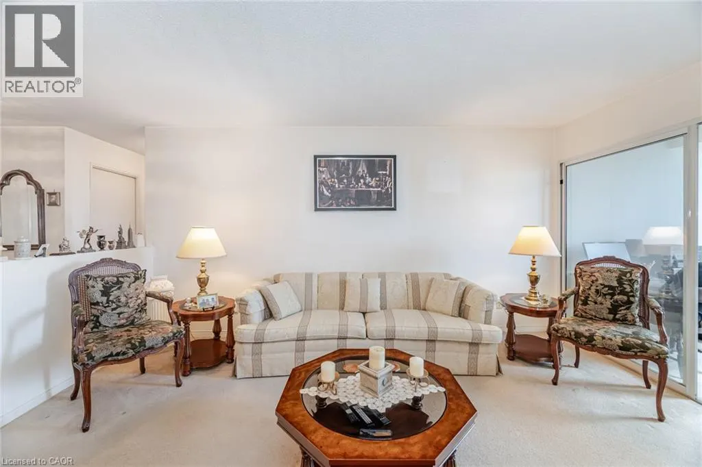 115 HILLCREST Avenue Unit# 615, #615