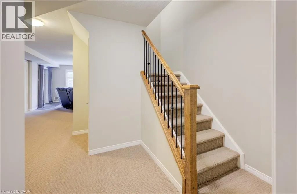 131 RAVENSWOOD Road