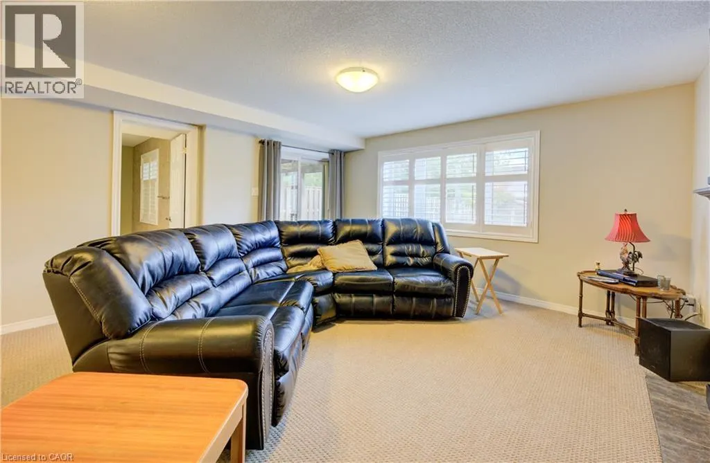 131 RAVENSWOOD Road