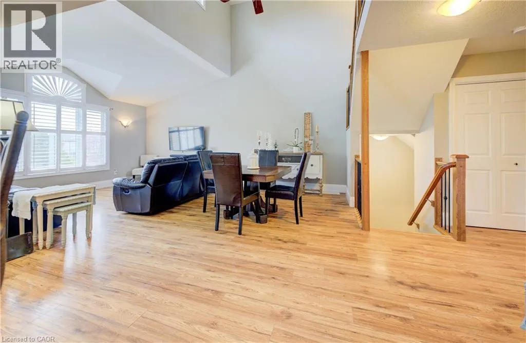 131 RAVENSWOOD Road