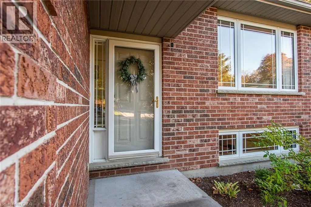 51 EBY Crescent