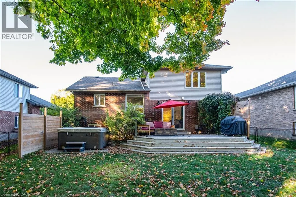 51 EBY Crescent