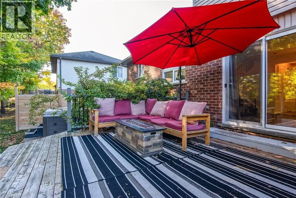 51 EBY Crescent
