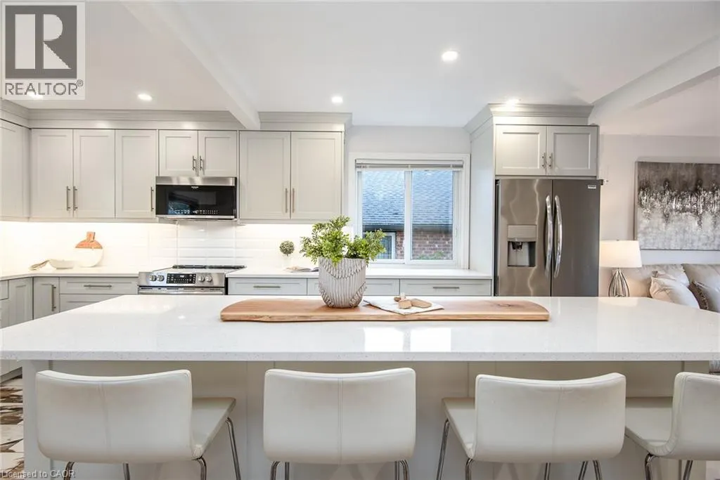 51 EBY Crescent