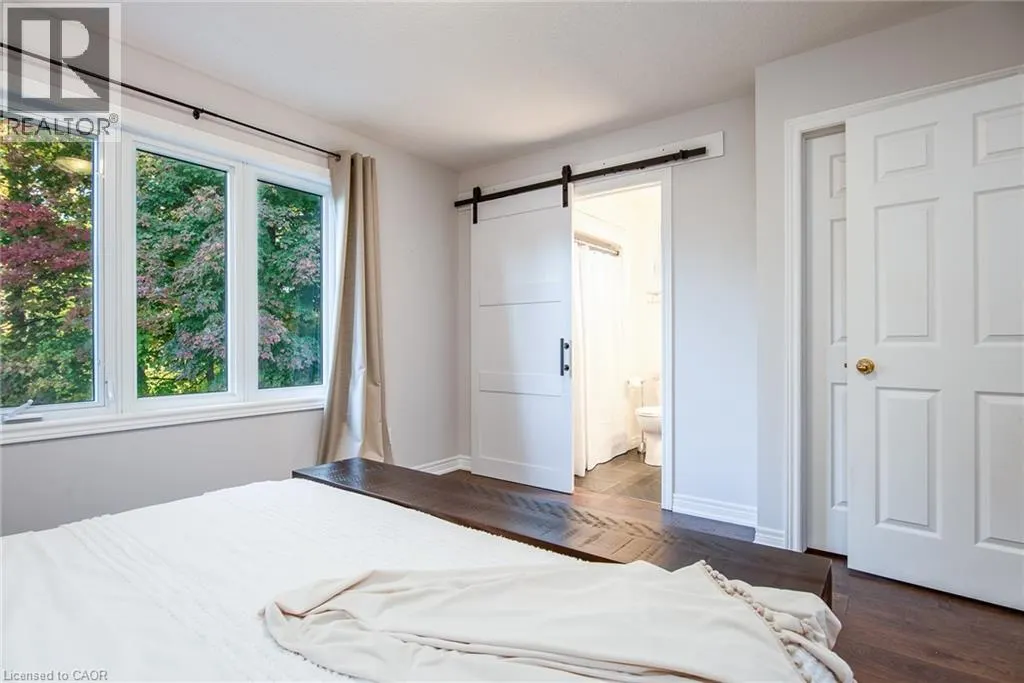 51 EBY Crescent