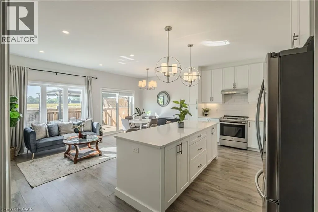 8 WATERTHRUSH Lane
