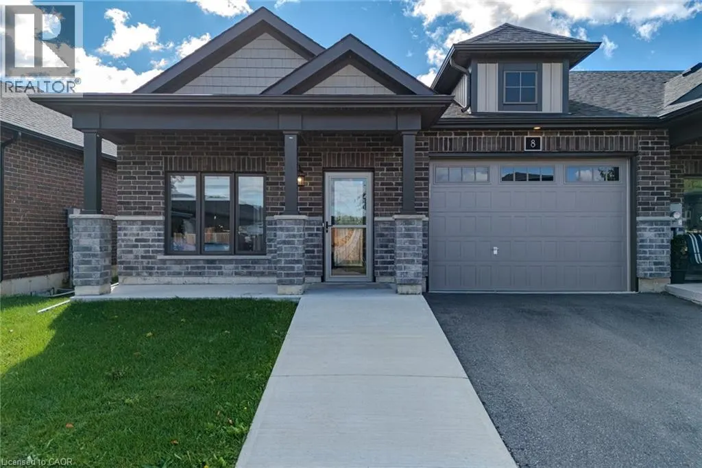 8 WATERTHRUSH Lane