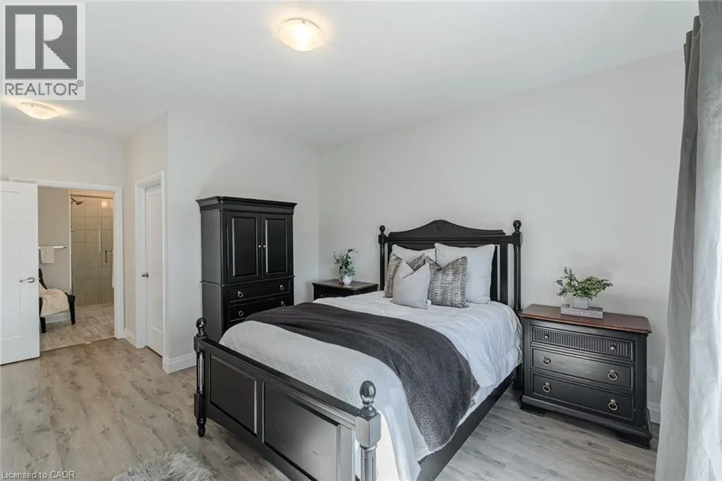 8 WATERTHRUSH Lane