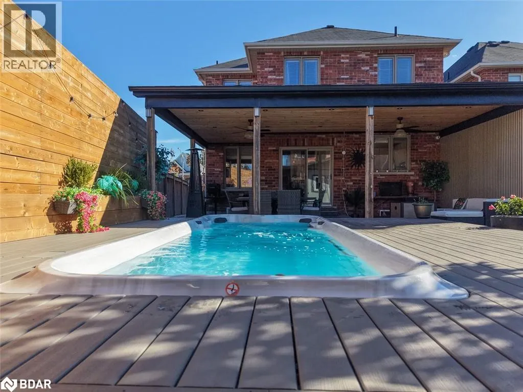 2199 DAWSON CRESCENT Crescent