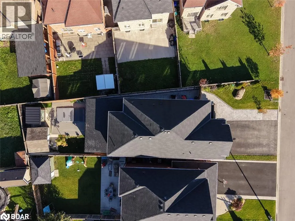 2199 DAWSON CRESCENT Crescent