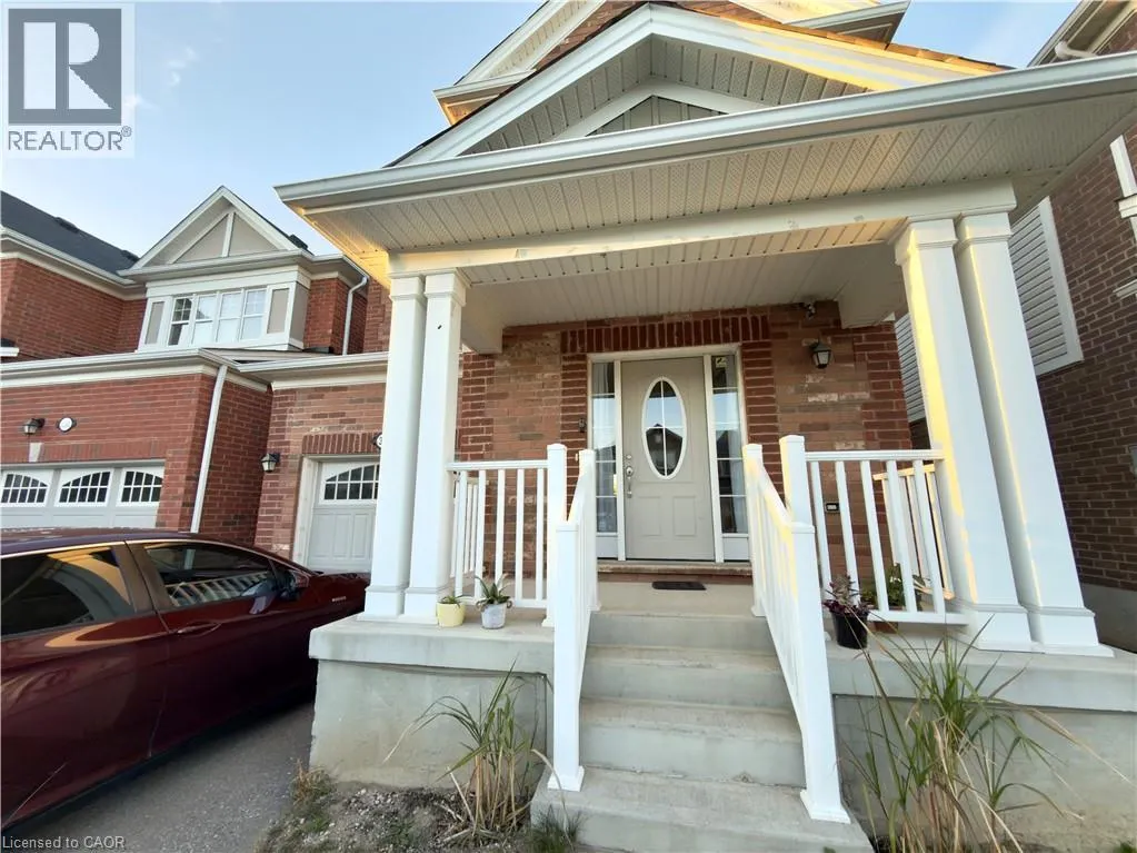 386 GROVEHILL Crescent Unit# Main floor, #Main floor