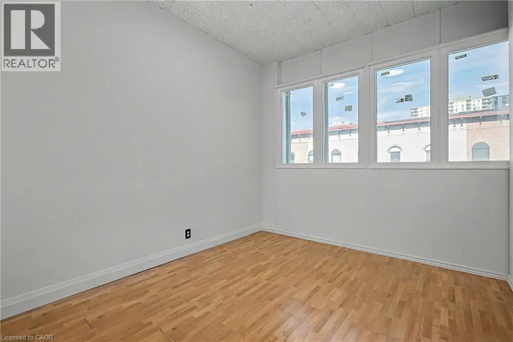 19 KING Street E Unit# 2, #2