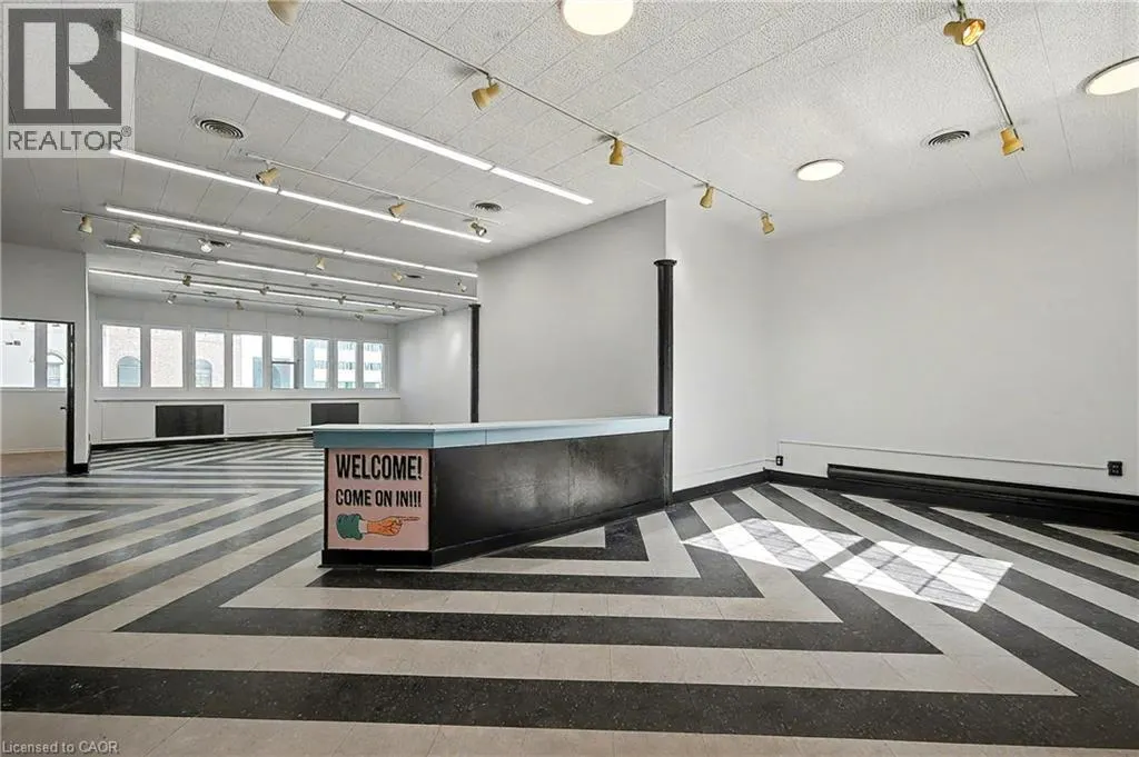19 KING Street E Unit# 2, #2