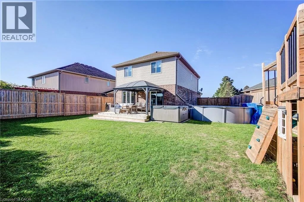 354 FENNEL Street