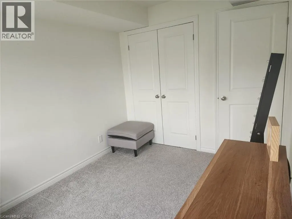 235 CHAPEL HILL Drive Unit# 33, #33
