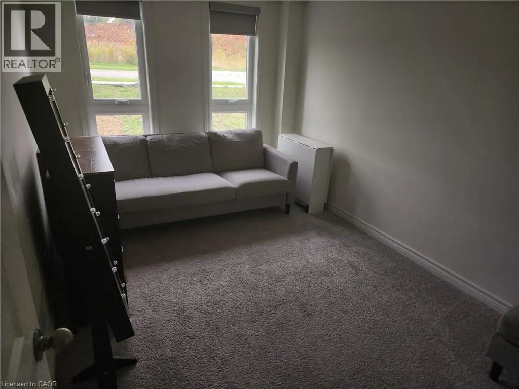 235 CHAPEL HILL Drive Unit# 33, #33