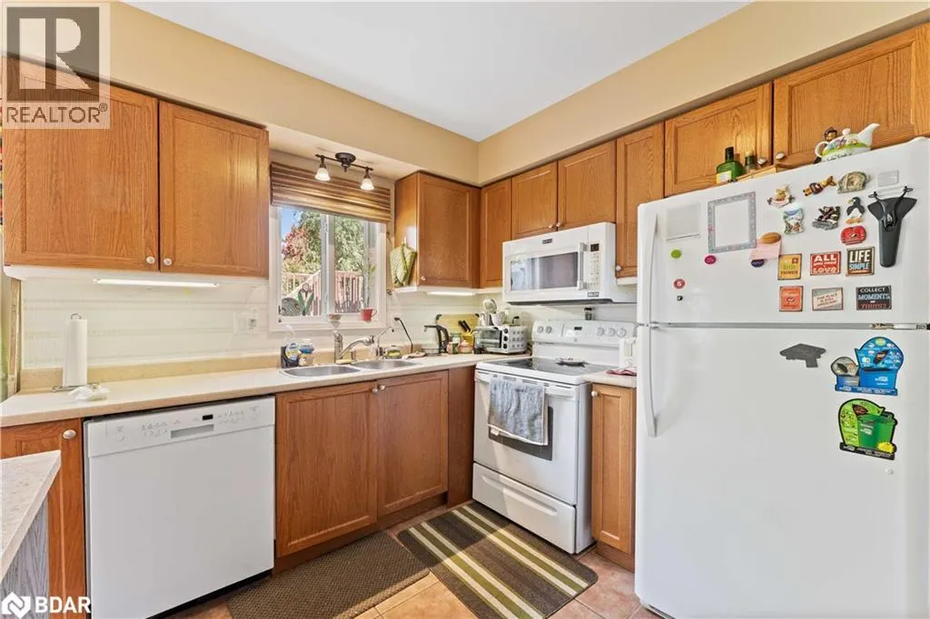 38 TRUAX Crescent