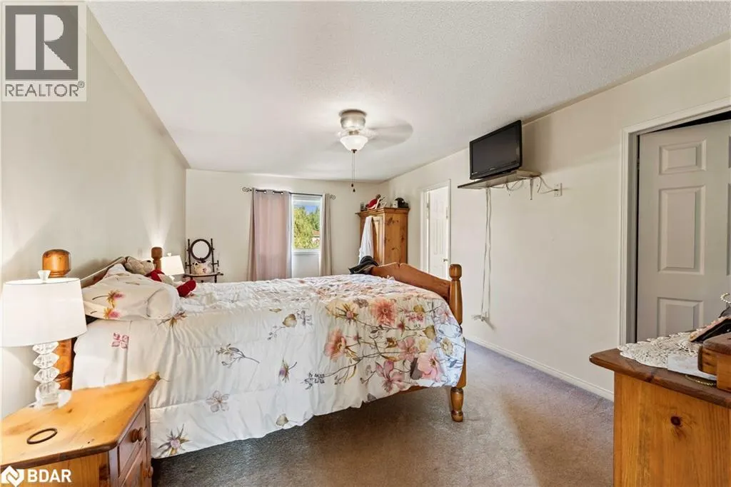 38 TRUAX Crescent