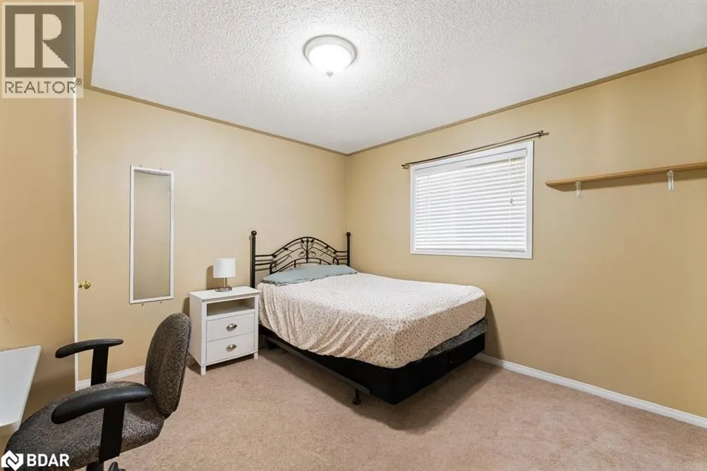 38 TRUAX Crescent
