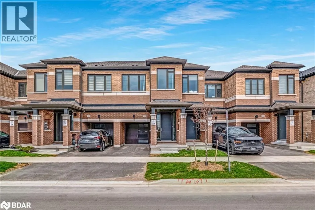 122 TURNBERRY Lane