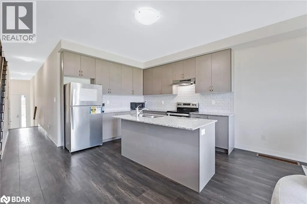 122 TURNBERRY Lane
