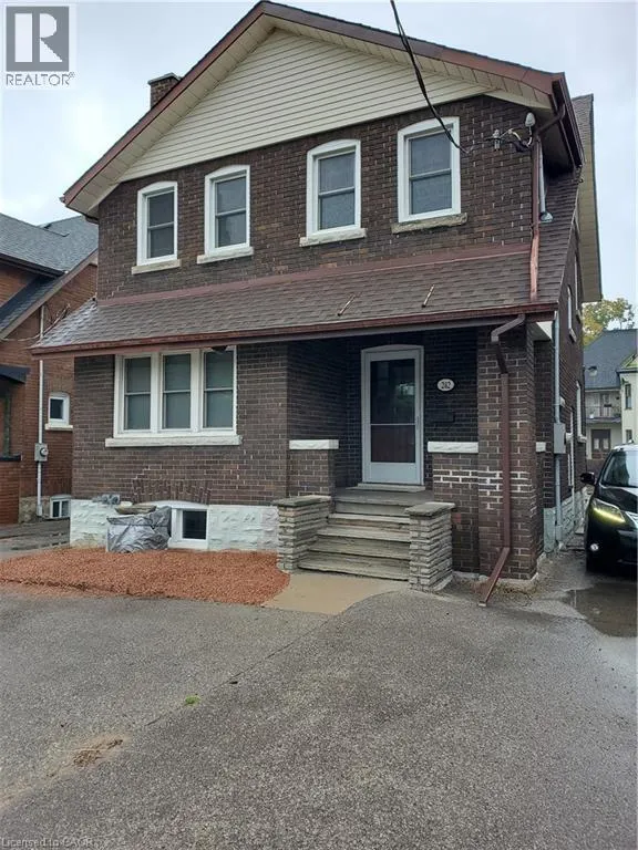 242 KING Street S