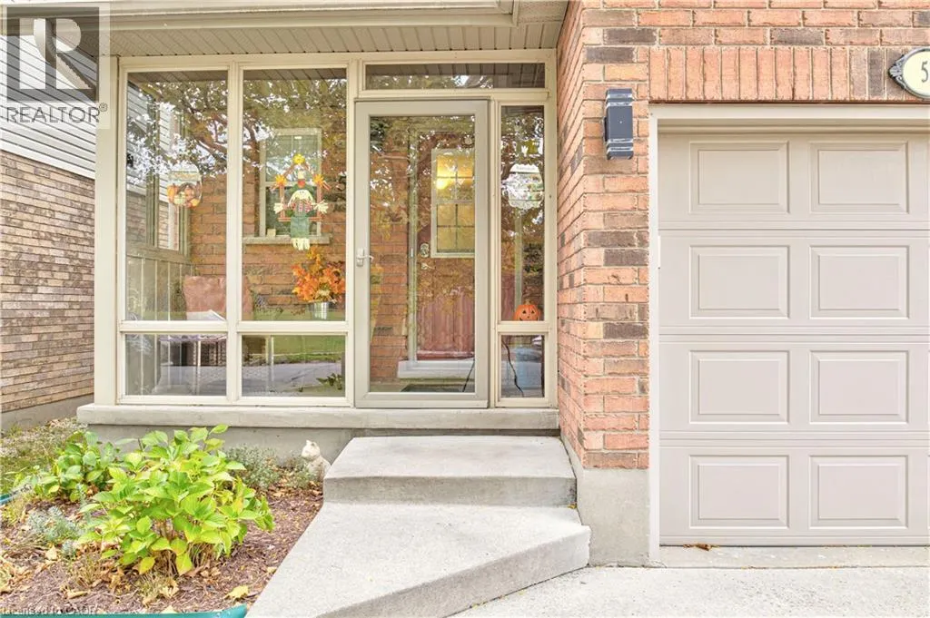 51 MCMEEKEN Drive
