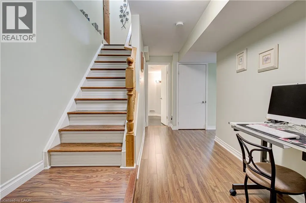 51 MCMEEKEN Drive