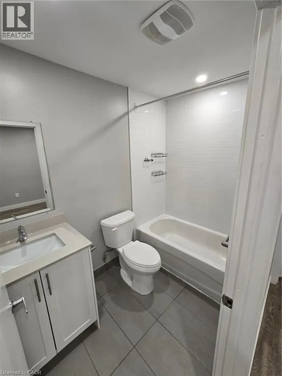 102 WELLINGTON Street N Unit# 1, #1